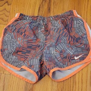 Nike Girls Patterned Running Shorts - Orange and Gray